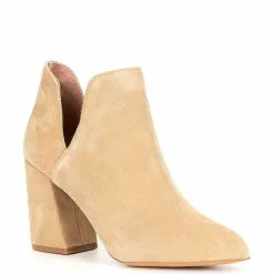 Best Pirce 👏 Chelsea & Violet Rubi Suede Pointed Toe Dip Ankle Booties Sand 😍